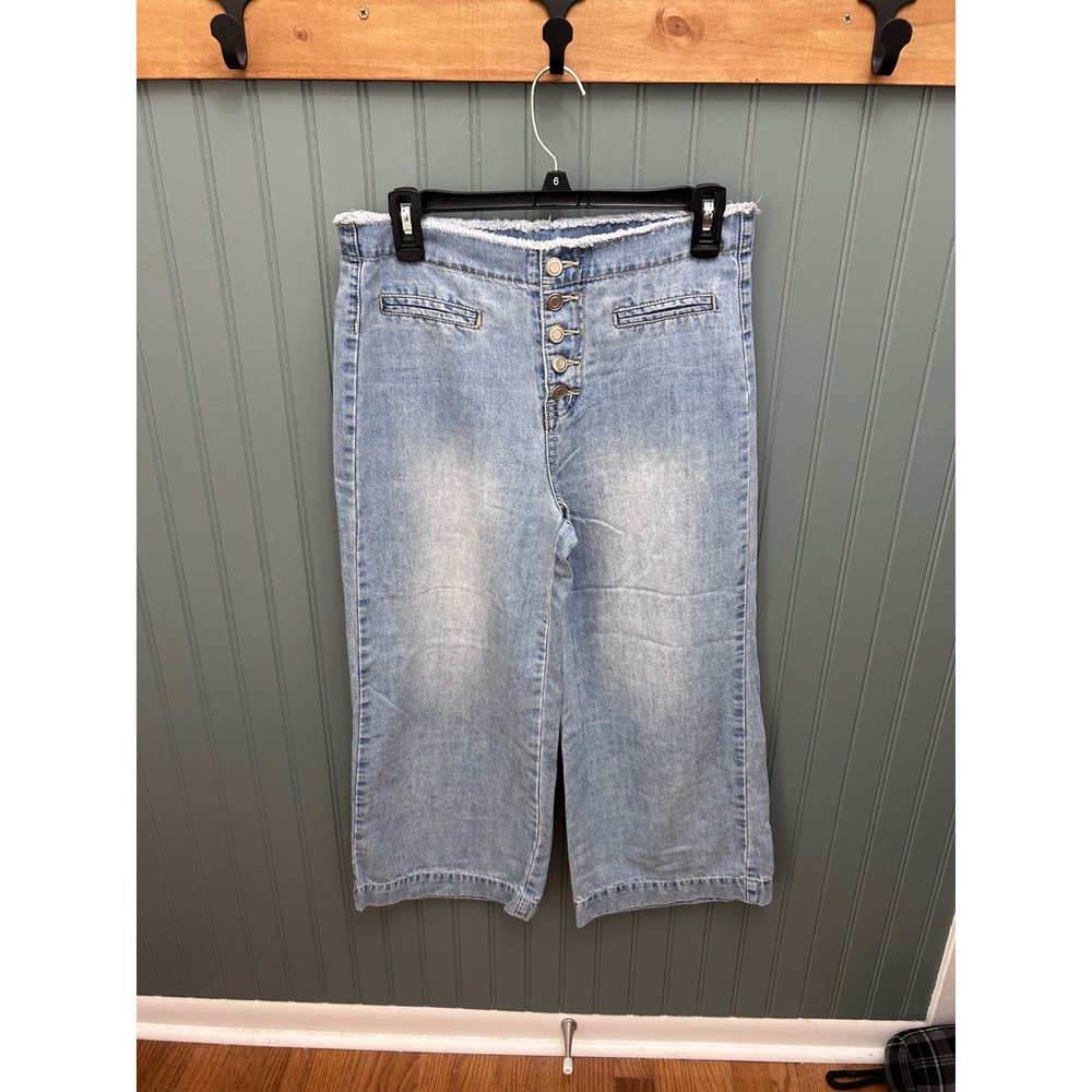 Gianni Bini Light Wash High Rise Button Fly Wide Leg Denim Culottes Small